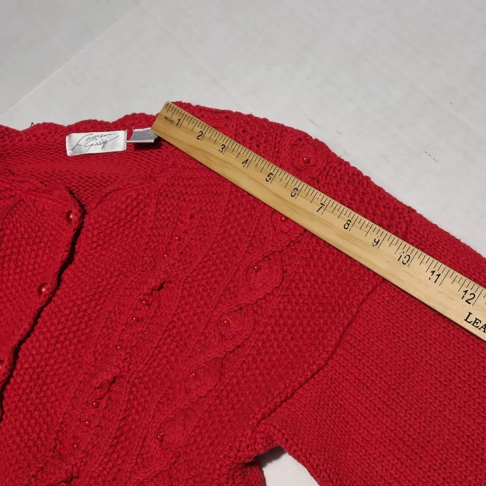 Vtg Red Cable Knit Heavy Cardigan Beaded Floral Academia Button Closure Medium